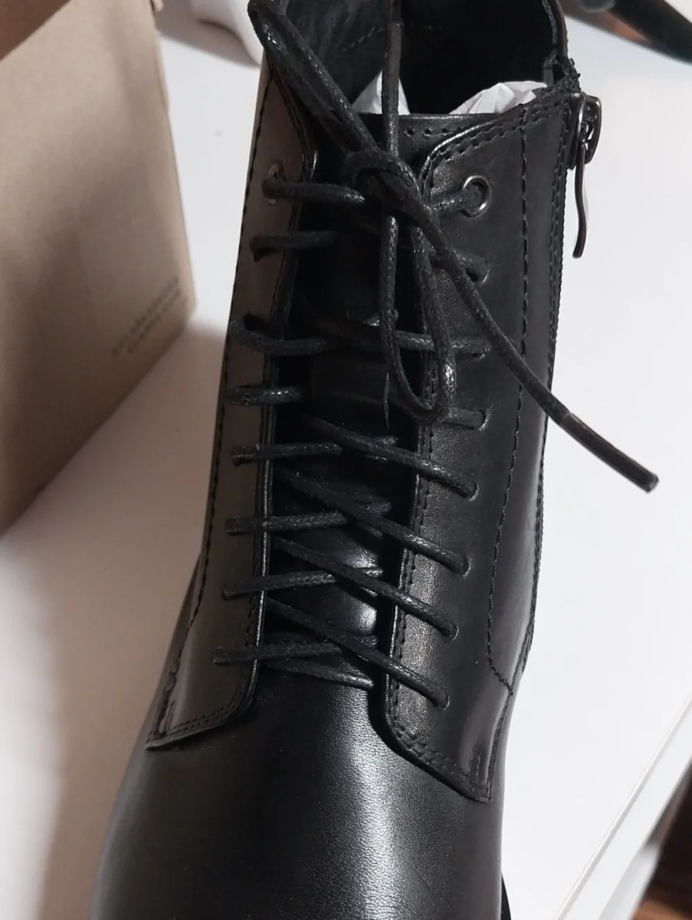 Men's Black Leather Lace-Up Zip Ankle Boots